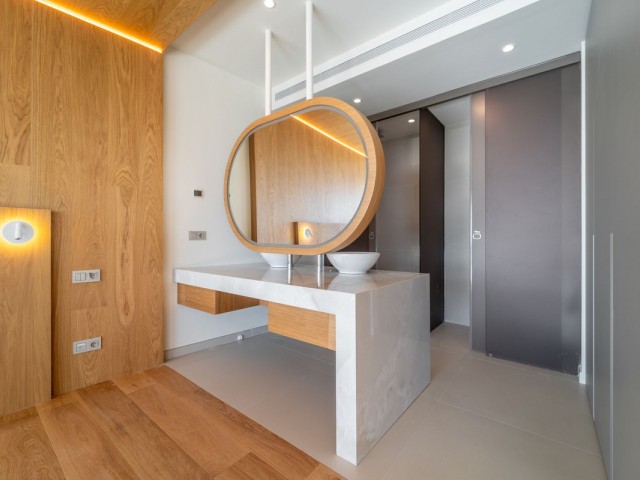 2 Slaapkamer Appartement in Higueron