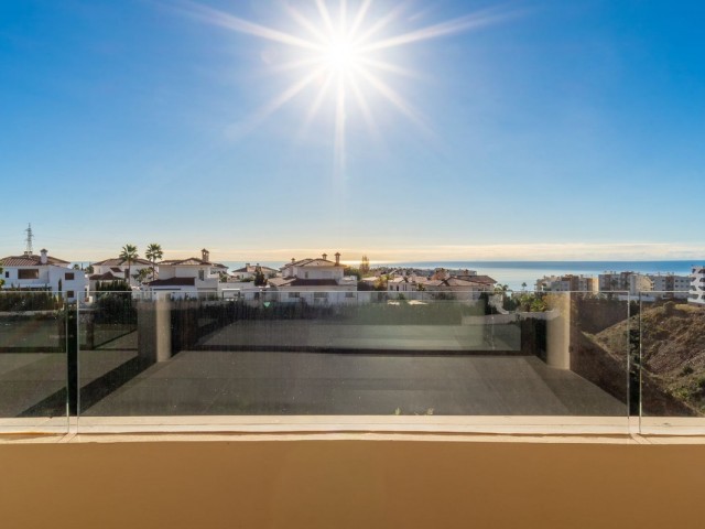 2 Slaapkamer Appartement in Higueron