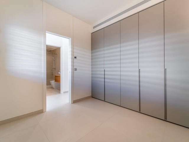 2 Slaapkamer Appartement in Higueron