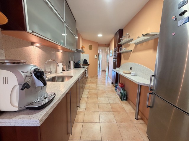 Apartment, Sierra Blanca, R5257765