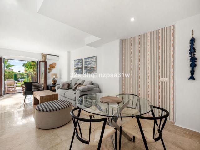 Maison mitoyenne avec 2 Chambres  à Estepona