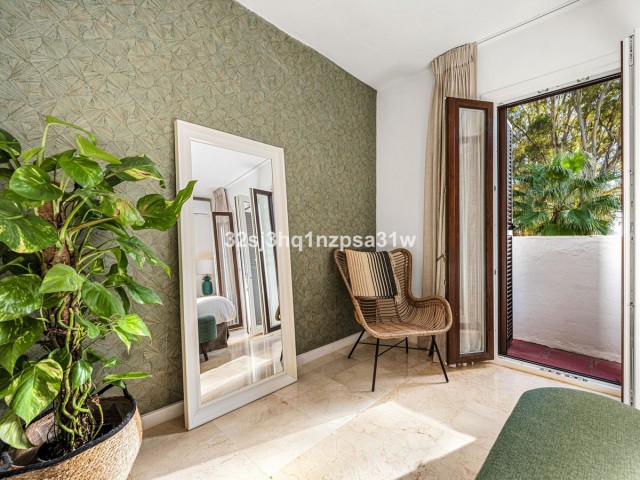 Maison mitoyenne avec 2 Chambres  à Estepona