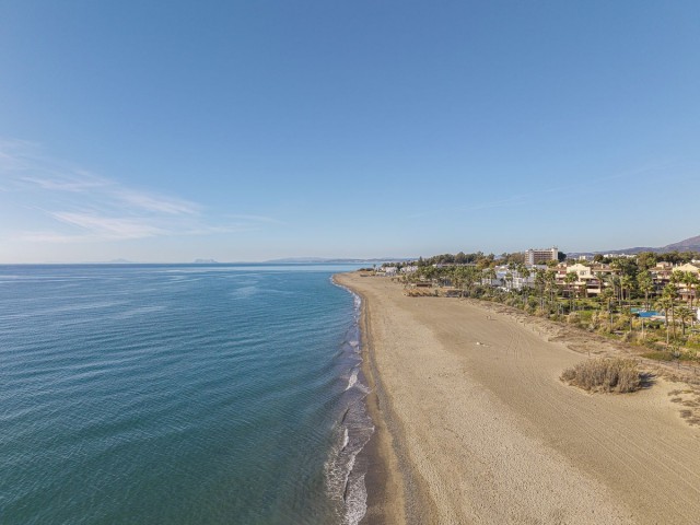 2 Bedrooms Apartment in Estepona