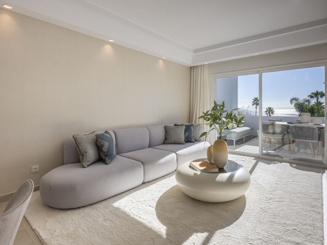 2 Bedrooms Apartment in Estepona