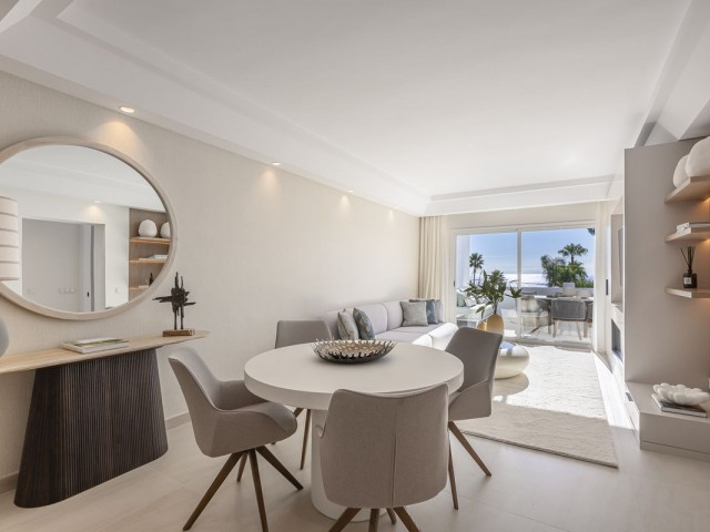 2 Bedrooms Apartment in Estepona