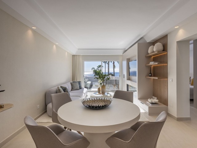 2 Bedrooms Apartment in Estepona