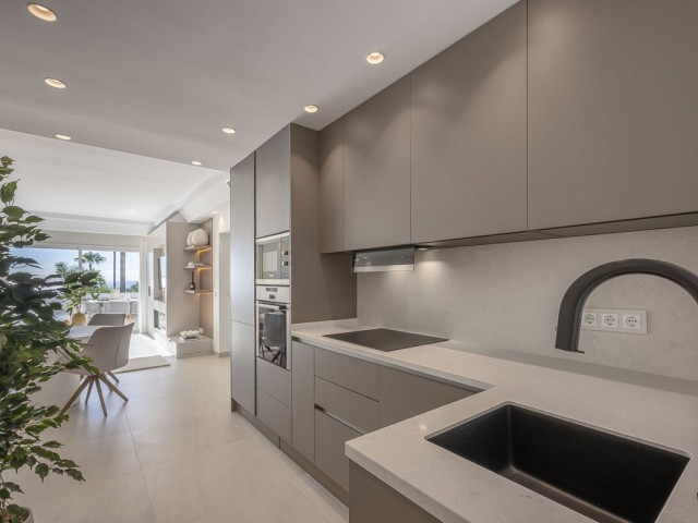 2 Bedrooms Apartment in Estepona