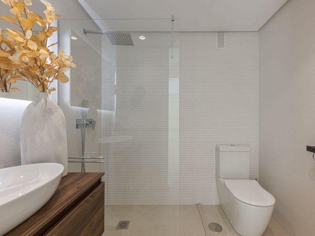 2 Bedrooms Apartment in Estepona