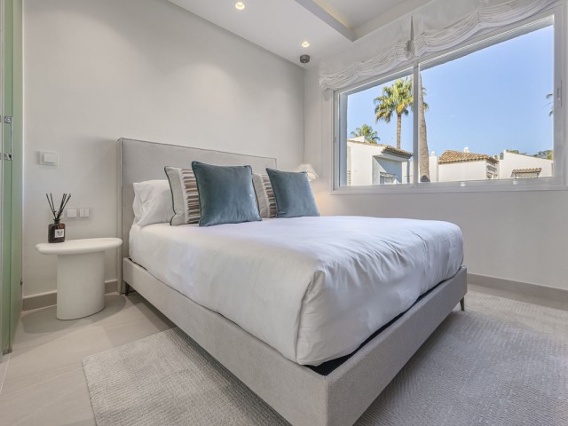 2 Bedrooms Apartment in Estepona