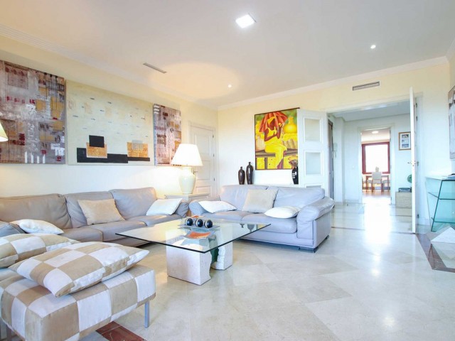 Penthouse in Bahía de Marbella