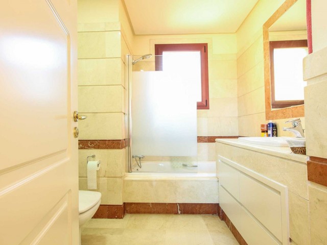 Penthouse in Bahía de Marbella