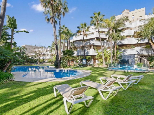 Penthouse, Nueva Andalucia