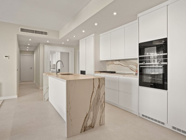 Penthouse in Nueva Andalucía