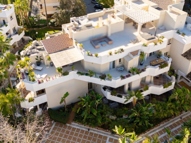 Penthouse in Nueva Andalucía
