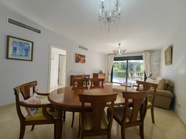 3 Bedrooms Apartment in Guadalmina Alta