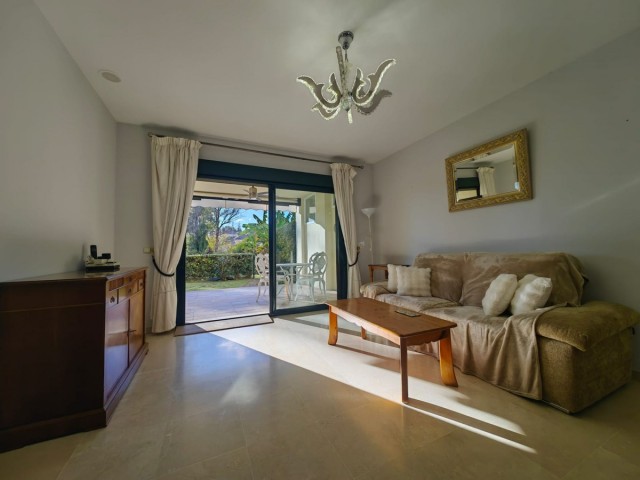 3 Bedrooms Apartment in Guadalmina Alta