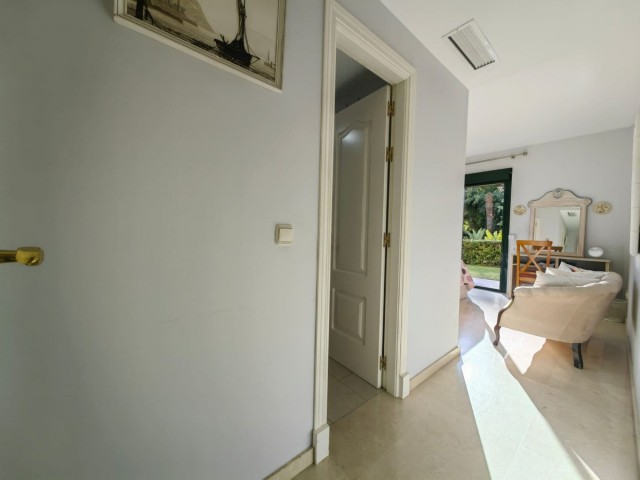 3 Bedrooms Apartment in Guadalmina Alta