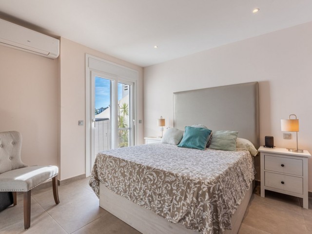 Penthouse in Los Almendros