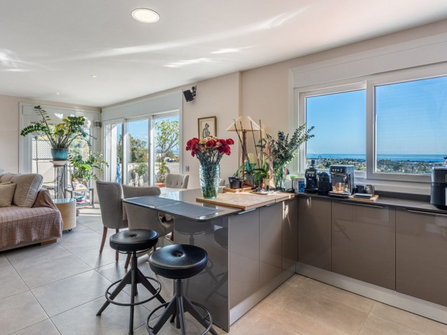 Penthouse avec 2 Chambres  à Los Almendros