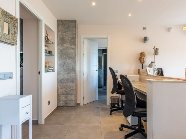 Penthouse in Los Almendros