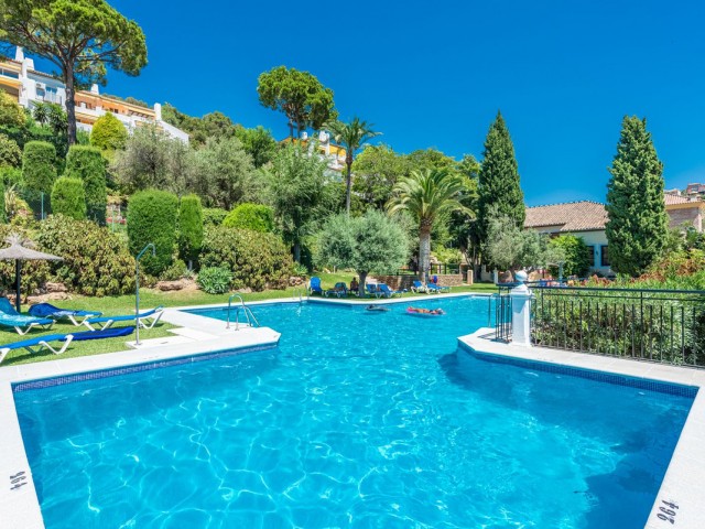 Penthouse in Los Almendros