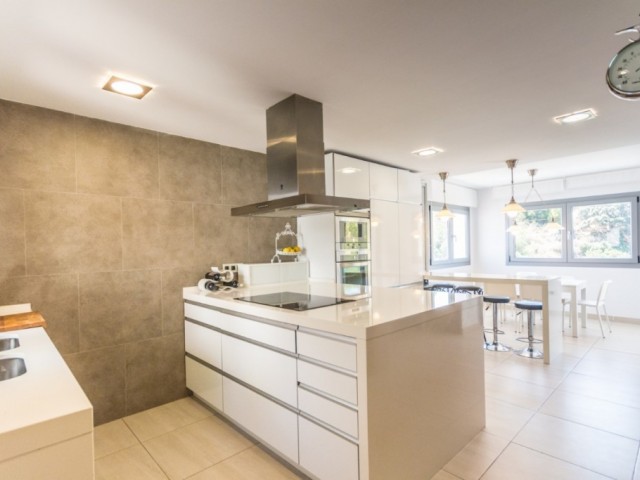 5 Slaapkamer Villa in Mijas Costa