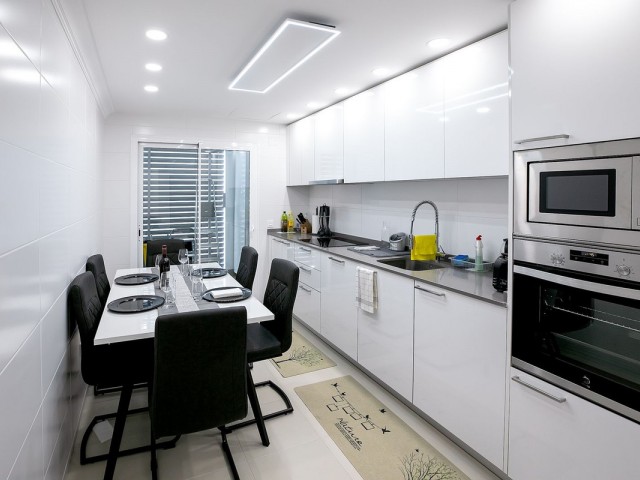 3 Schlafzimmer Apartment in Nueva Andalucía