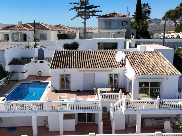 4 Bedrooms Villa in La Cala de Mijas