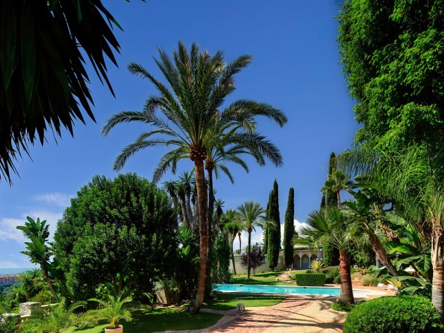Villa con 10 Dormitorios  en Marbella