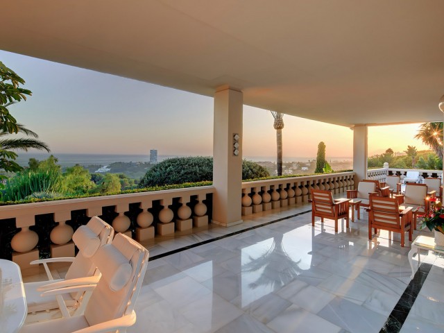 Villa con 10 Dormitorios  en Marbella