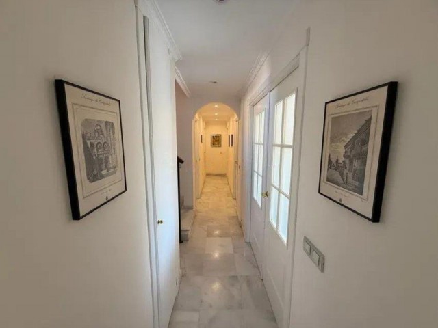 Appartement avec 5 Chambres  à Hacienda del Sol