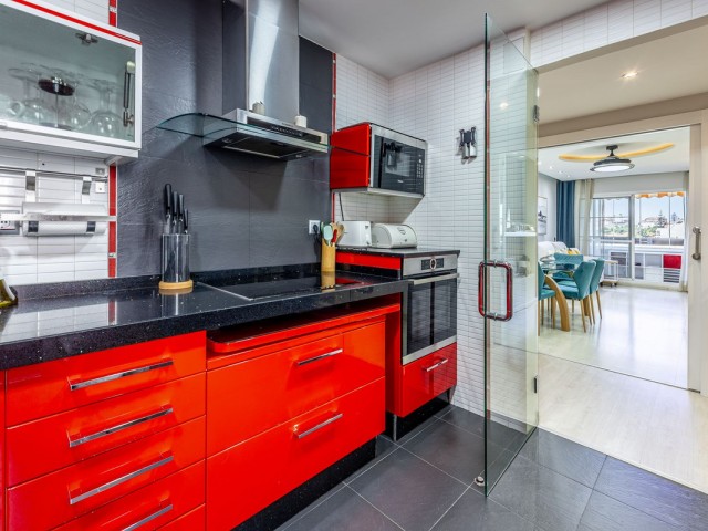 2 Bedrooms Apartment in Fuengirola