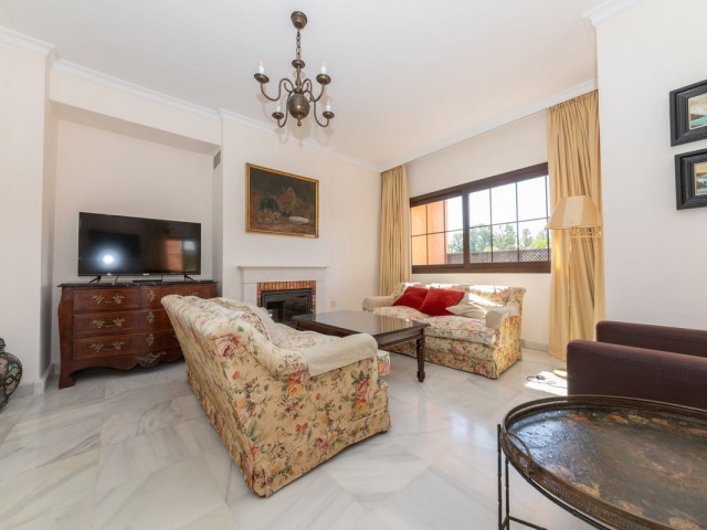 5 Slaapkamer Appartement in New Golden Mile