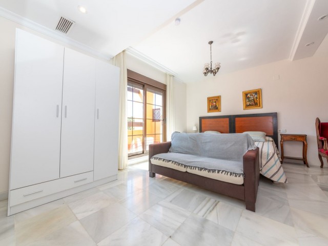 5 Slaapkamer Appartement in New Golden Mile