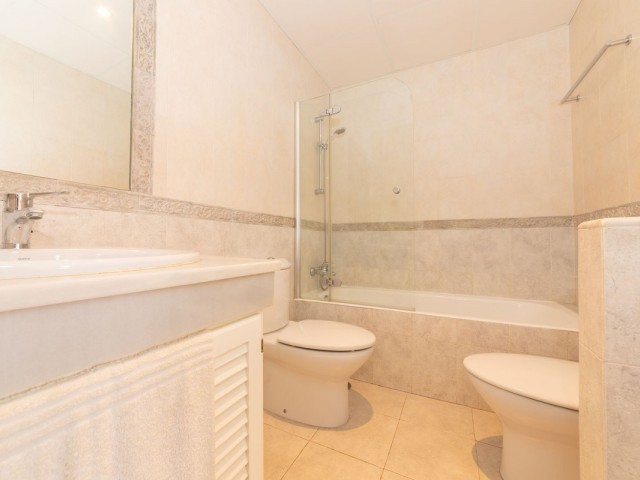 5 Slaapkamer Appartement in New Golden Mile