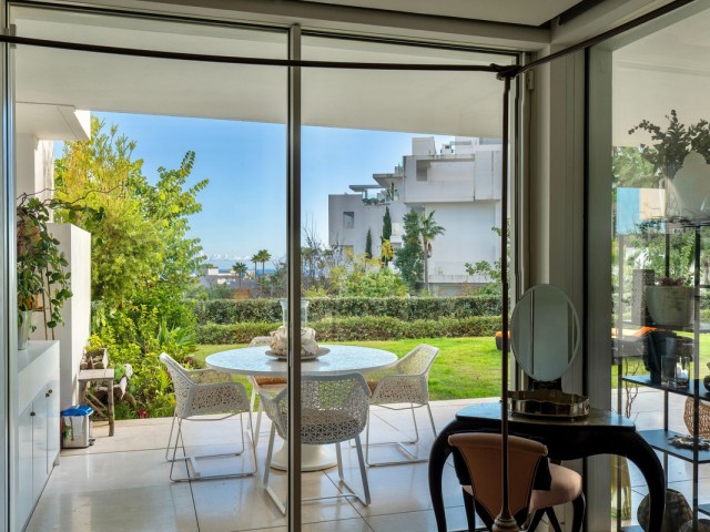 Apartamento con 3 Dormitorios  en Marbella