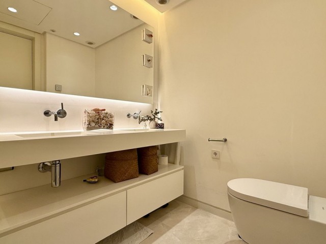 Appartement avec 3 Chambres  à Ojén