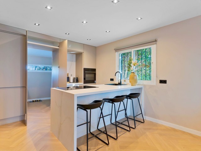 4 Schlafzimmer Reihenhaus in New Golden Mile