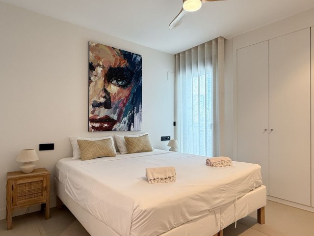 2 Soveroms Leilighet i Estepona