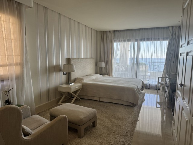 2 Bedrooms Apartment in Estepona