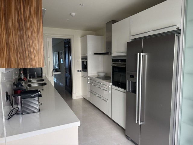 2 Bedrooms Apartment in Estepona