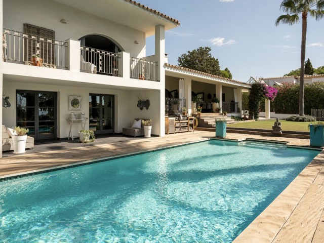 5 Schlafzimmer Villa in El Paraiso