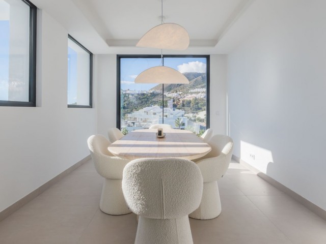 4 Bedrooms Villa in Torremuelle