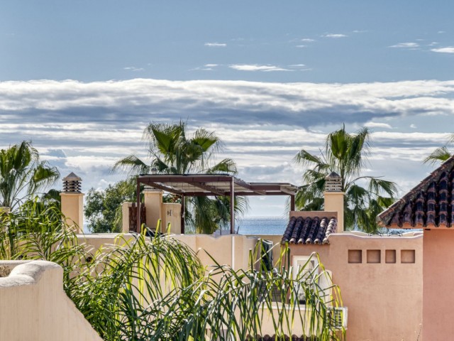 3 Bedrooms Townhouse in Marbella