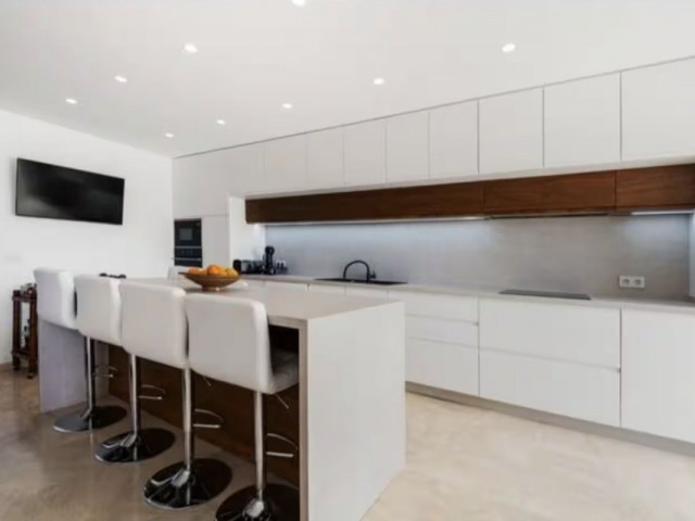 Penthouse in Estepona