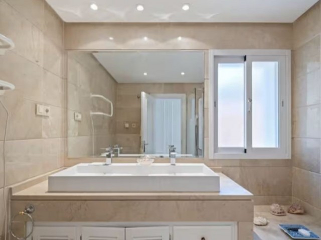 Penthouse in Estepona