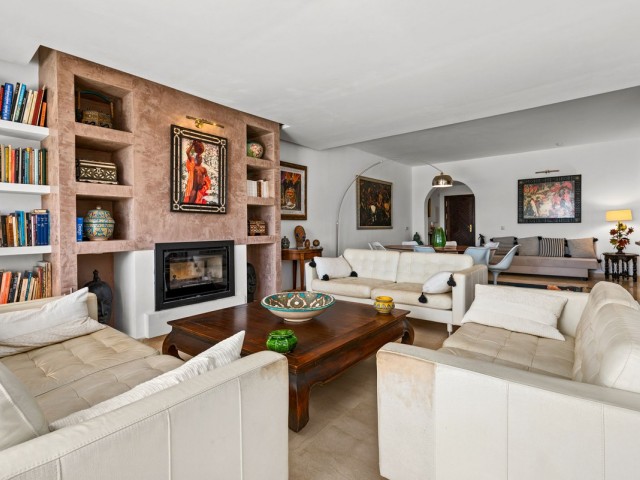 Penthouse in Estepona