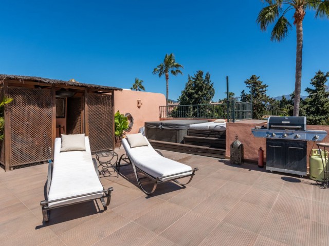 Penthouse in Estepona