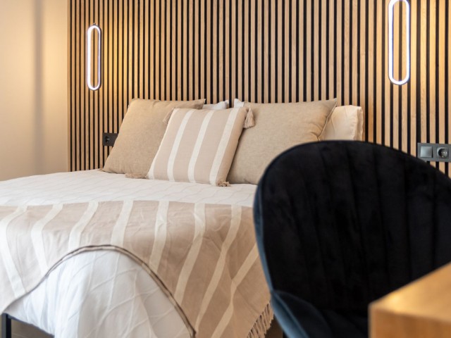 Maison mitoyenne avec 4 Chambres  à Estepona