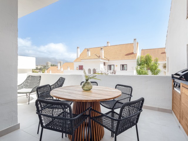 3 Schlafzimmer Apartment in Nueva Andalucía